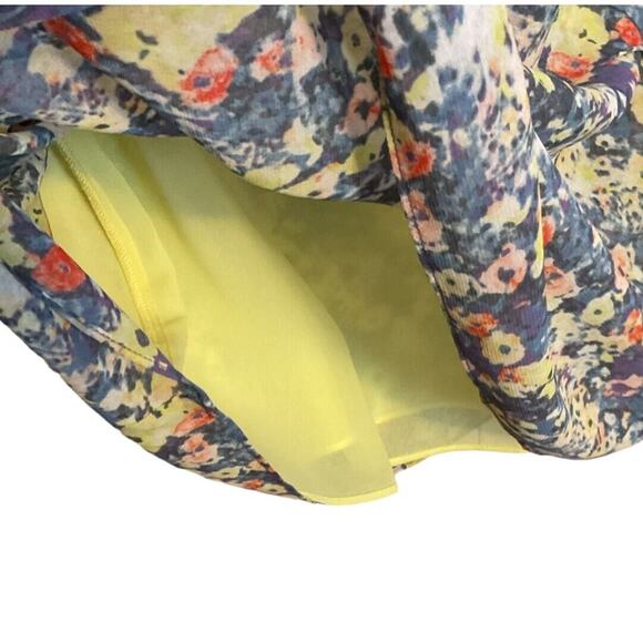CAbi Positano Tunic Top SZ S Sleeveless Chiffon Multi-color Flower Floral - Picture 14 of 14